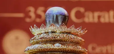 &bdquo;Star of Pure Land&ldquo; &ndash; dieser seltene Sternsaphir sprengt alle Rekorde