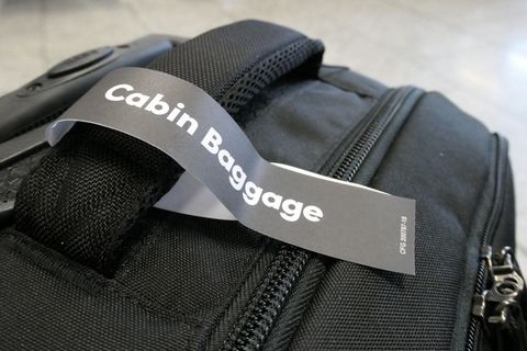 EU-Abgeordnete f&uuml;r Recht auf freies Handgep&auml;ck bei Fl&uuml;gen