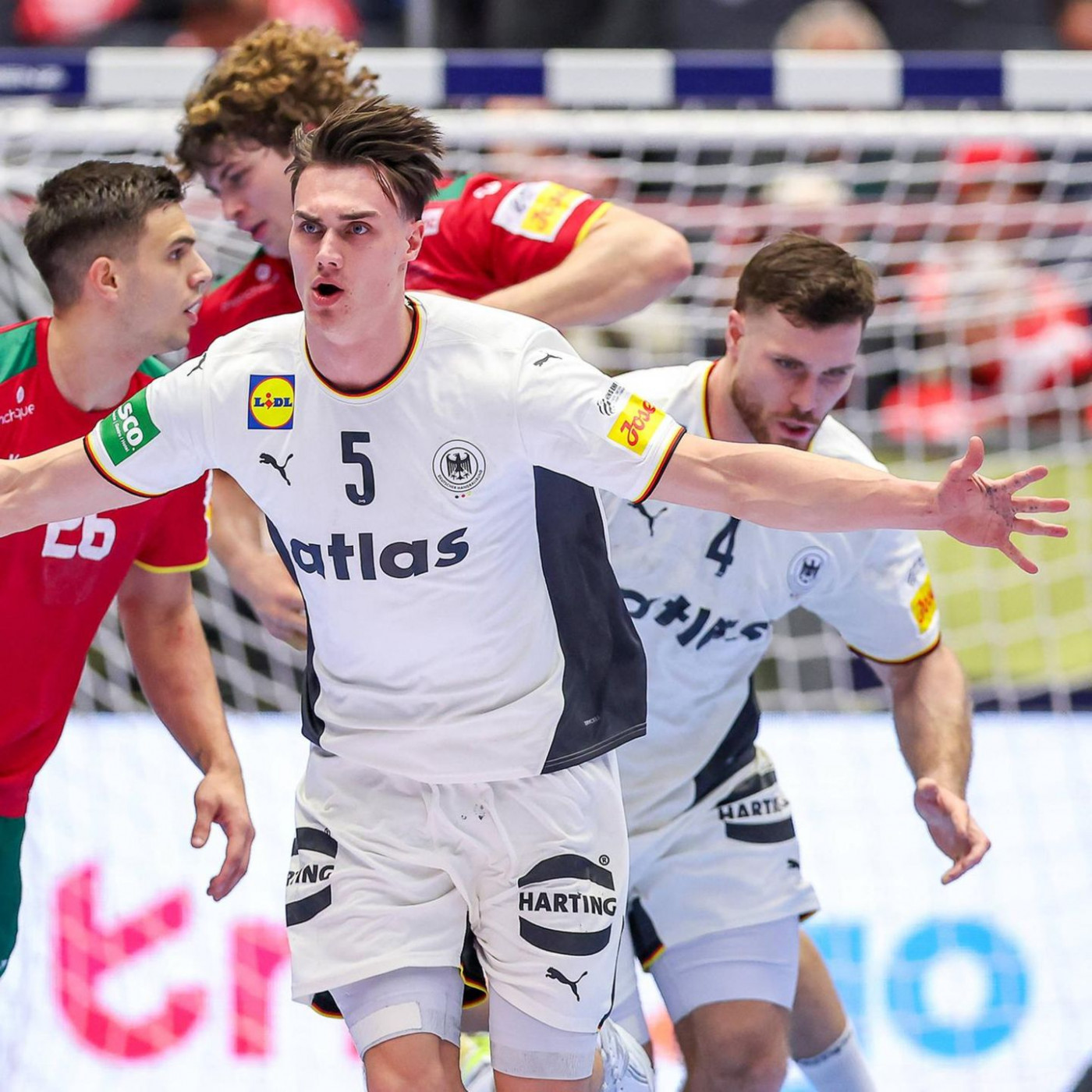 Deutschland gewinnt Handball-Krimi gegen Portugal