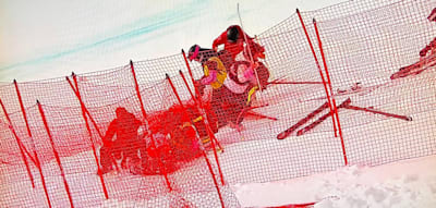 Heftiger Sturz von Lindsey Vonn &ndash; Rennen in Crans-Montana abgebrochen