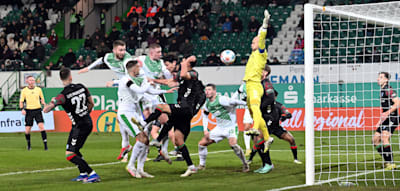 Neun Treffer insgesamt, f&uuml;nf in 20 Minuten &ndash; denkw&uuml;rdiges Sch&uuml;tzenfest in F&uuml;rth