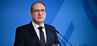 &bdquo;Spielt Fu&szlig;ball&ldquo; &ndash;&nbsp;Dobrindt lehnt WM-Boykott in den USA ab