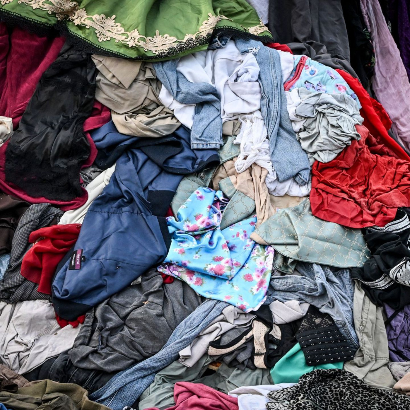 EU verbietet Firmen Vernichtung unverkaufter Kleidung