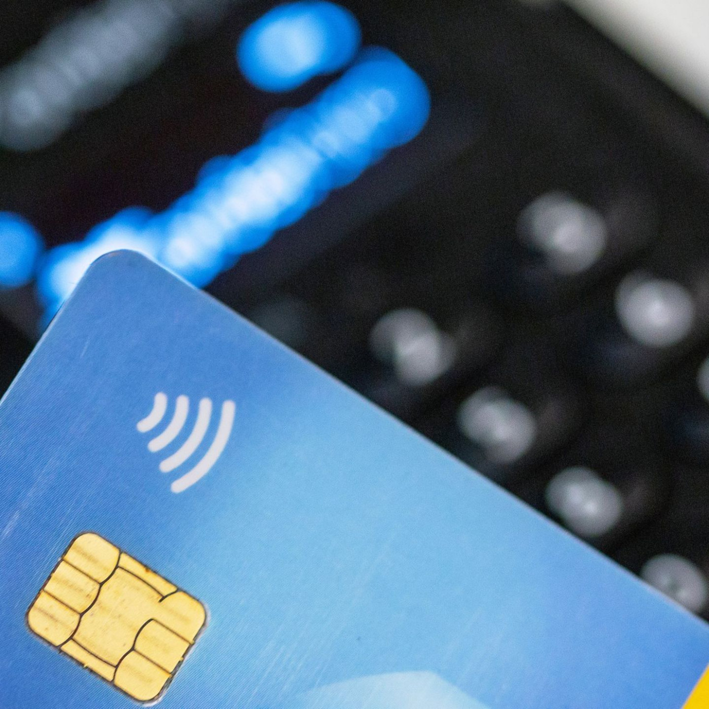 Girocard so oft im Einsatz wie nie - kontaktlos boomt