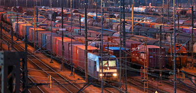 DB Cargo streicht fast die H&auml;lfte der Stellen &ndash; Bahn-Tochter droht das Aus