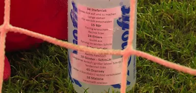 &bdquo;Verschie&szlig;t sowieso&ldquo; &ndash; Der Spickzettel des Drittliga-Torwarts