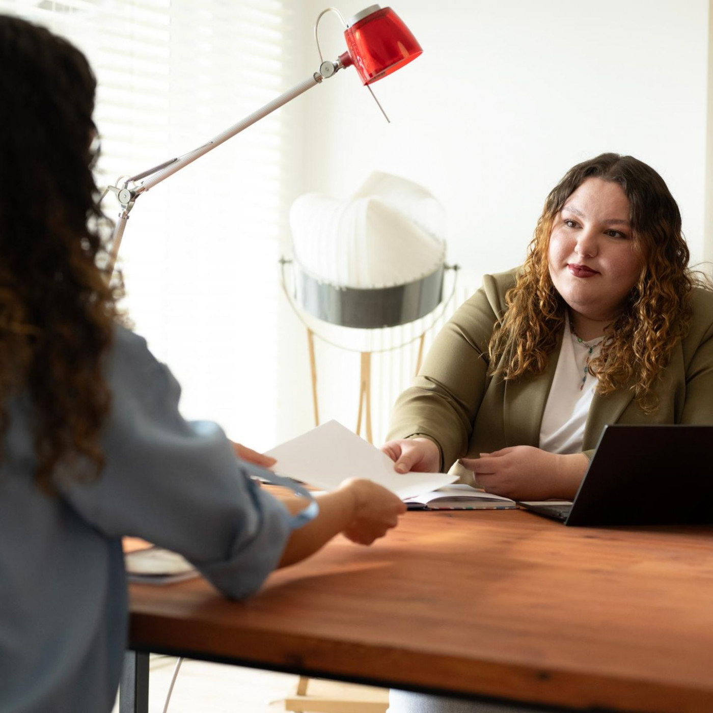 &bdquo;Haben Sie sich noch woanders beworben?&ldquo;: Das ist die perfekte Antwort