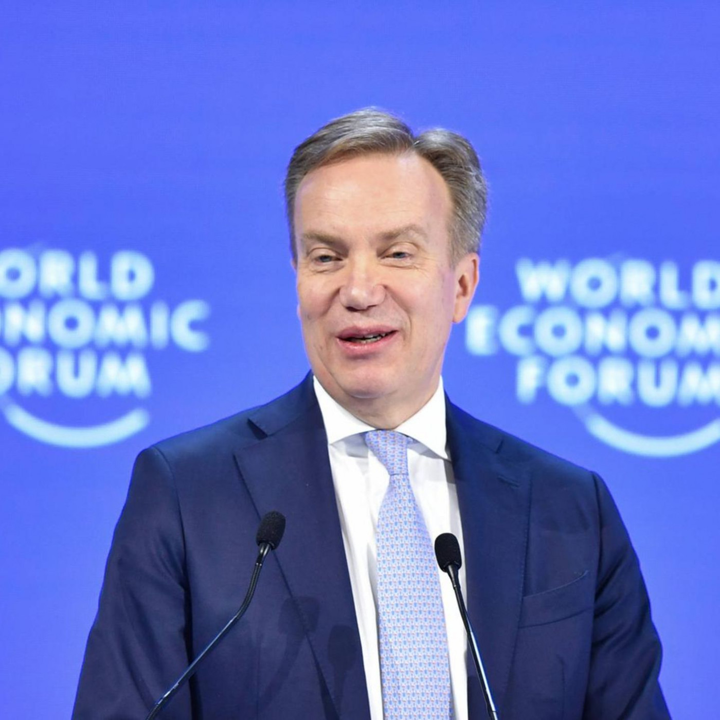 Chef des Weltwirtschaftsforums tritt nach Epstein-Untersuchung zur&uuml;ck