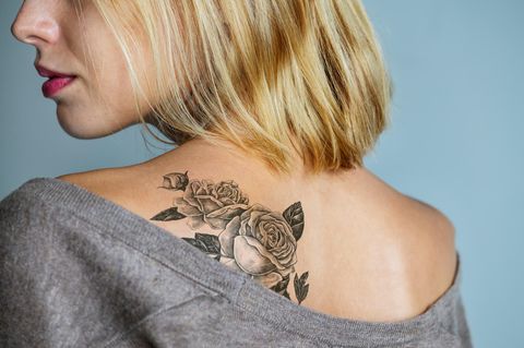 Frisch gestochenes Tattoo: Das m&uuml;ssen Sie bei der Nachsorge beachten