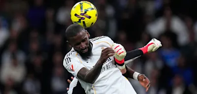 R&uuml;digers Opfer erhebt nach dem brutalen Foul schwere Vorw&uuml;rfe