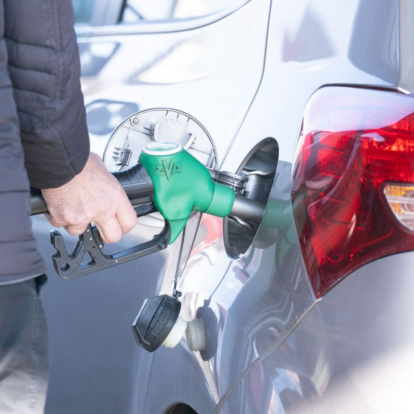 Diesel auch im Tagesschnitt &uuml;ber 2 Euro