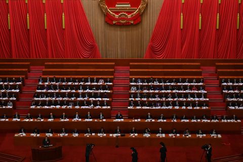 China erwartet weniger Wachstum - Probleme nehmen zu