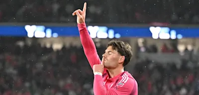 Ehemaliger Bundesliga-Profi trauert um seine Frau (29)