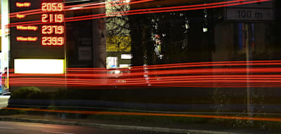 Ifo-Pr&auml;sident Fuest warnt vor staatlichen Eingriffen &ndash; DIW fordert g&uuml;nstigeres Deutschlandticket