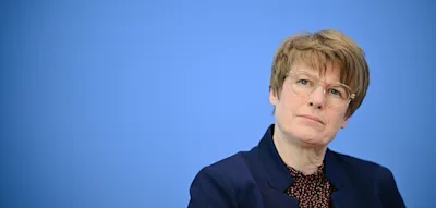 Zu wenig finanzieller Puffer &ndash; Reiche-Berater warnen trotz &Ouml;lkrise vor Tankrabatt