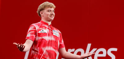 Darts-Profi vergisst Turnier &ndash; und fliegt stattdessen in die USA