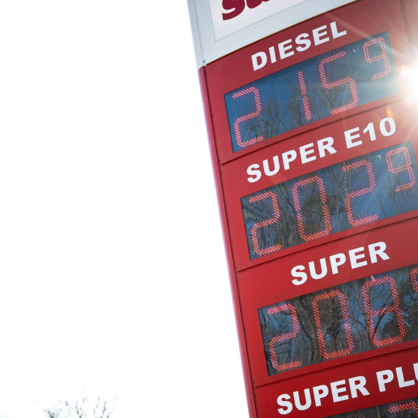 Spritpreise: Die Nachbarl&auml;nder holen auf