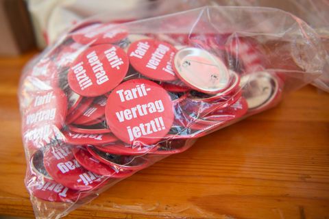 Nur knapp die H&auml;lfte arbeitet in Betrieb mit Tarifvertrag