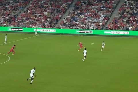 Ex-Bundesligaprofi schie&szlig;t Traumtor in der MLS