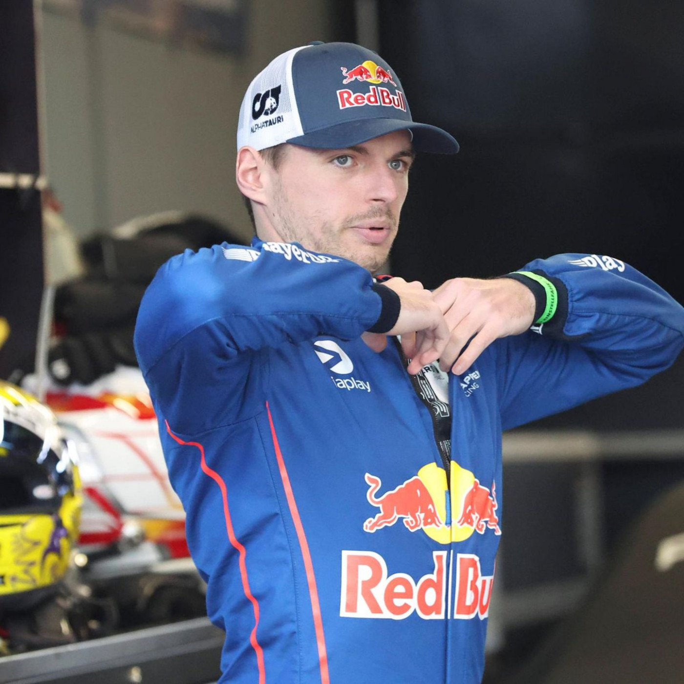 Max Verstappen siegt im Mercedes auf dem N&uuml;rburgring