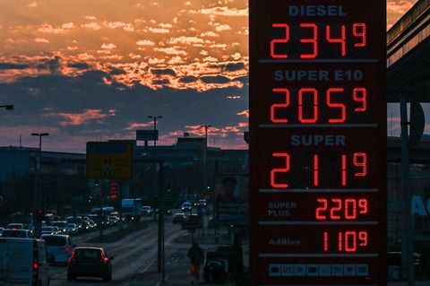 Spritpreise steigen weiter &ndash; Diesel knapp unter Allzeithoch