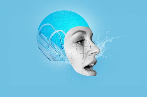 Sie hat beim Schwimmen immer Schmerzen im Gesicht. Warum?