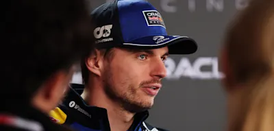 Eklat auf Pressekonferenz &ndash; Verstappen schmei&szlig;t Journalisten raus