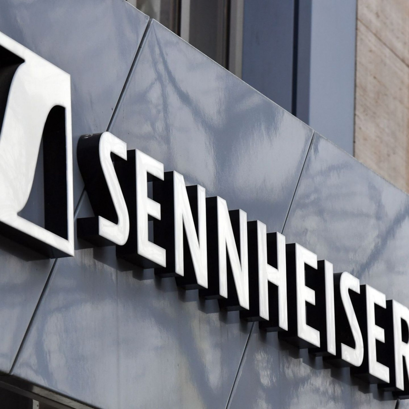 Schweizer stellen Kopfh&ouml;rer-Marke Sennheiser zum Verkauf