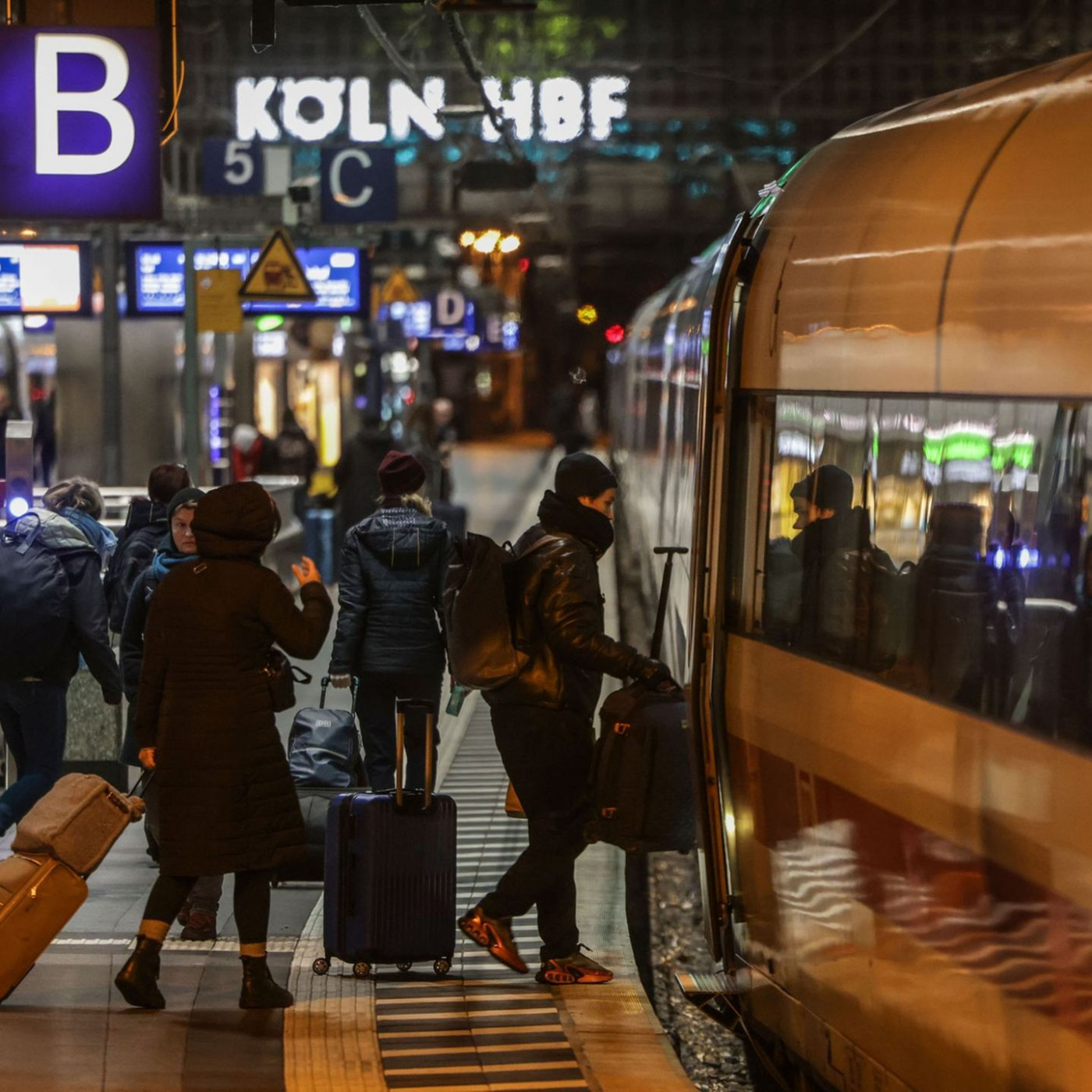 Mehr Fahrg&auml;ste: Nachfrage bei der Bahn weiter hoch