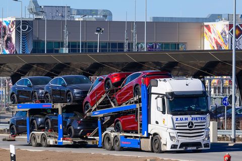 Tesla-Auslieferungen legen um gut sechs Prozent zu