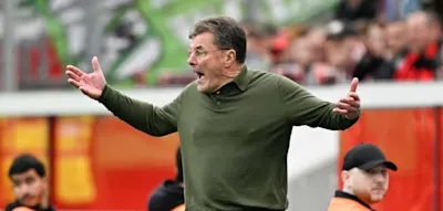 &bdquo;Dann spielst du 11 gegen 10 beim Stand von 3:1&ldquo; &ndash; Heckings &Auml;rger auf den Schiedsrichter