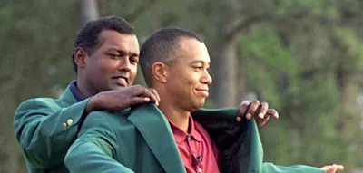 Abwesend und abgetaucht &ndash; dennoch ist Tiger Woods Gespr&auml;chsthema Nummer eins