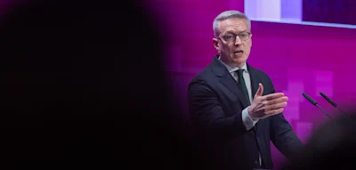 Digitalminister h&auml;lt Einsatz von KI-Systemen wie ChatGPT f&uuml;r teils &bdquo;sehr gef&auml;hrlich&ldquo;