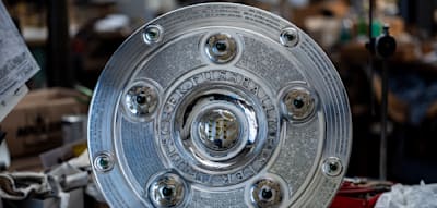 Erneuerte und gr&ouml;&szlig;ere Meisterschale f&uuml;r die Bayern