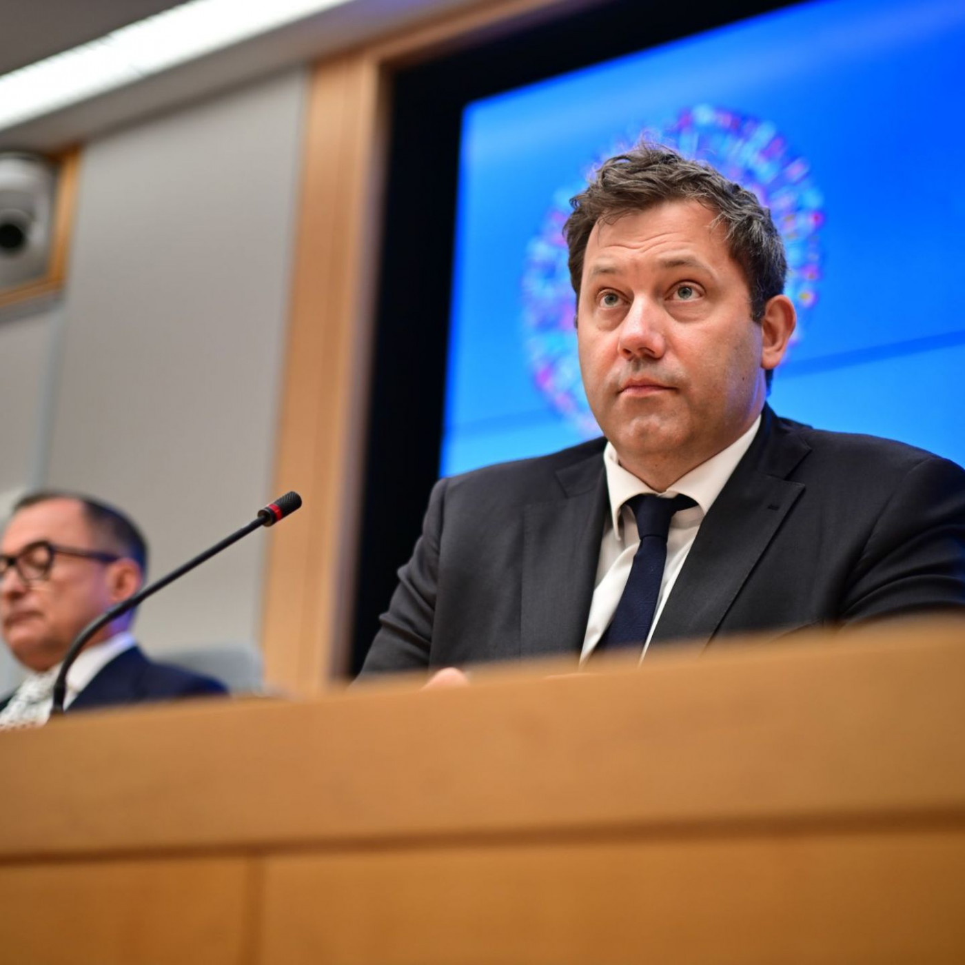 Klingbeil sieht starken Konjunktur-D&auml;mpfer durch Iran-Krieg