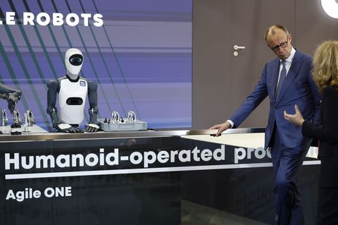 Merz und Lula gehen bei Messerundgang getrennte Wege