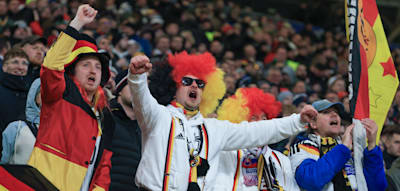 &bdquo;Sie k&ouml;nnen es sich schlichtweg nicht leisten, das gr&ouml;&szlig;te globale Fu&szlig;ballereignis zu besuchen&ldquo;