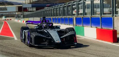 &bdquo;Ganz andere Maschine&ldquo; &ndash; 816-PS-Auto in den Startl&ouml;chern