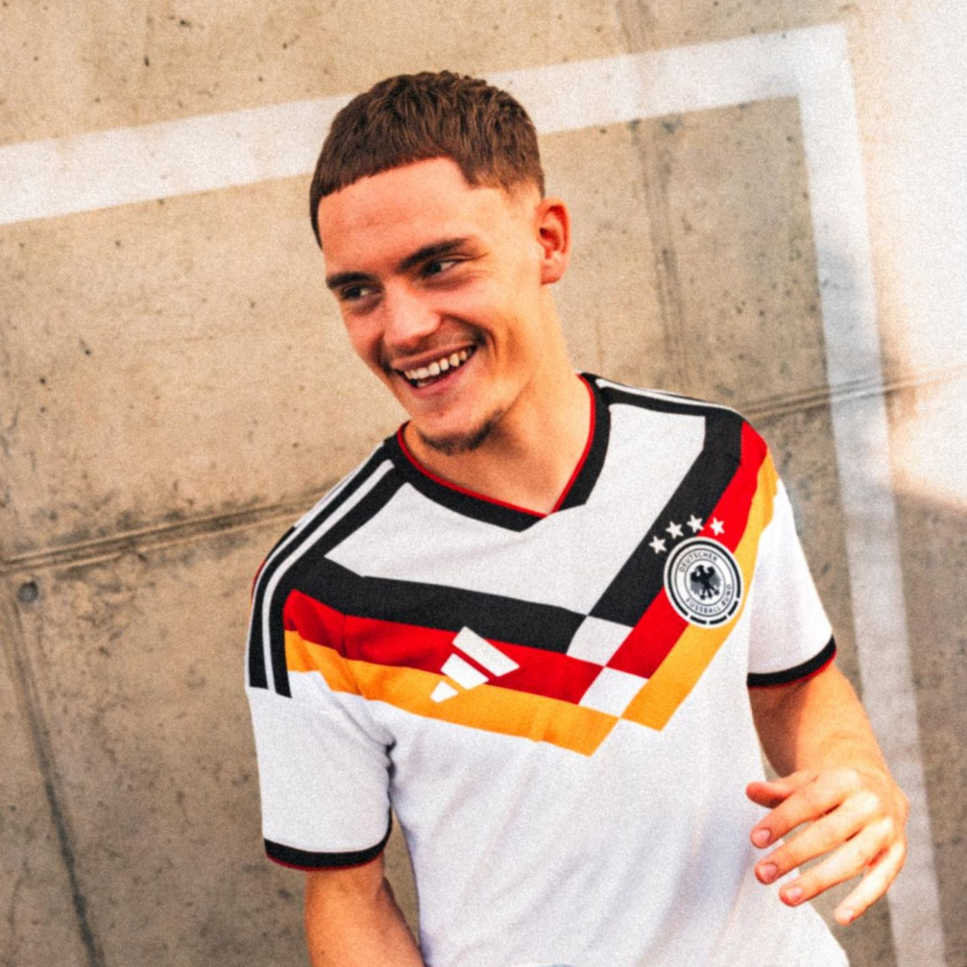 Fu&szlig;ballfieber: In diesen WM-Trikots macht das Feiern noch mehr Spa&szlig;