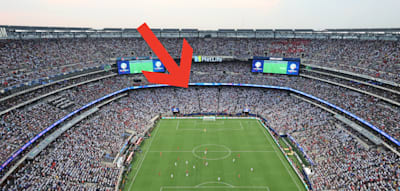 Zwei Millionen Euro &uuml;brig? Dann k&ouml;nnen Sie auf einem m&auml;&szlig;igen Platz das WM-Finale verfolgen