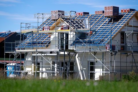 Baubranche warnt: Iran-Krieg treibt Kosten f&uuml;r Hausbauer