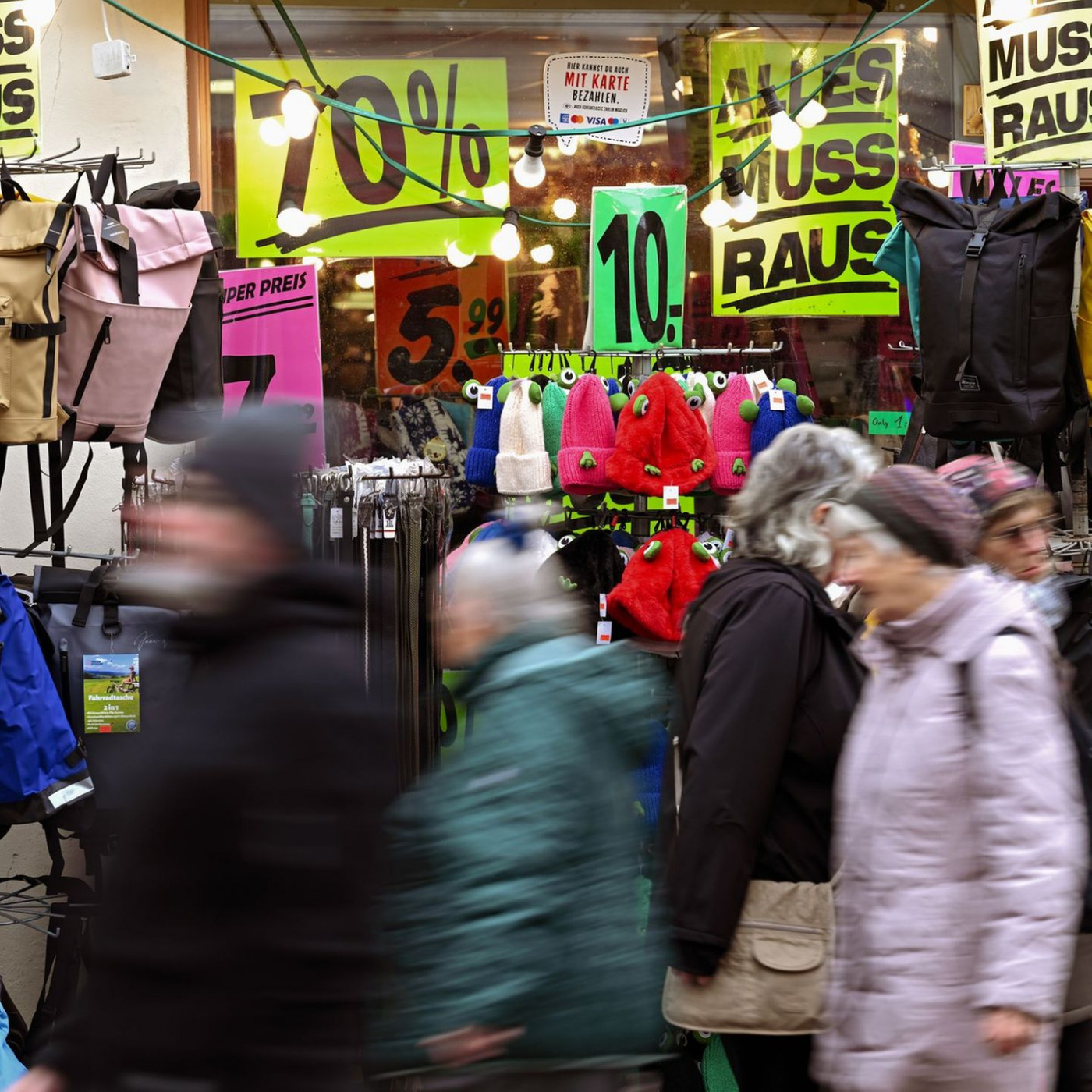 Iran-Krieg dr&uuml;ckt Kauflaune &ndash; Konsumklima immer schlechter