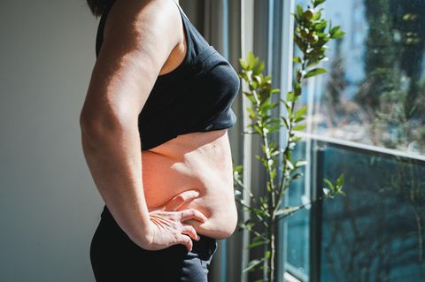 Das hilft gegen den Menopausen-Bauch