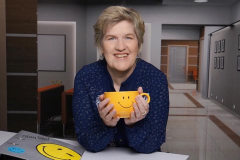 Lachtrainerin Carmen Goglin: Lachyoga gegen die Depression