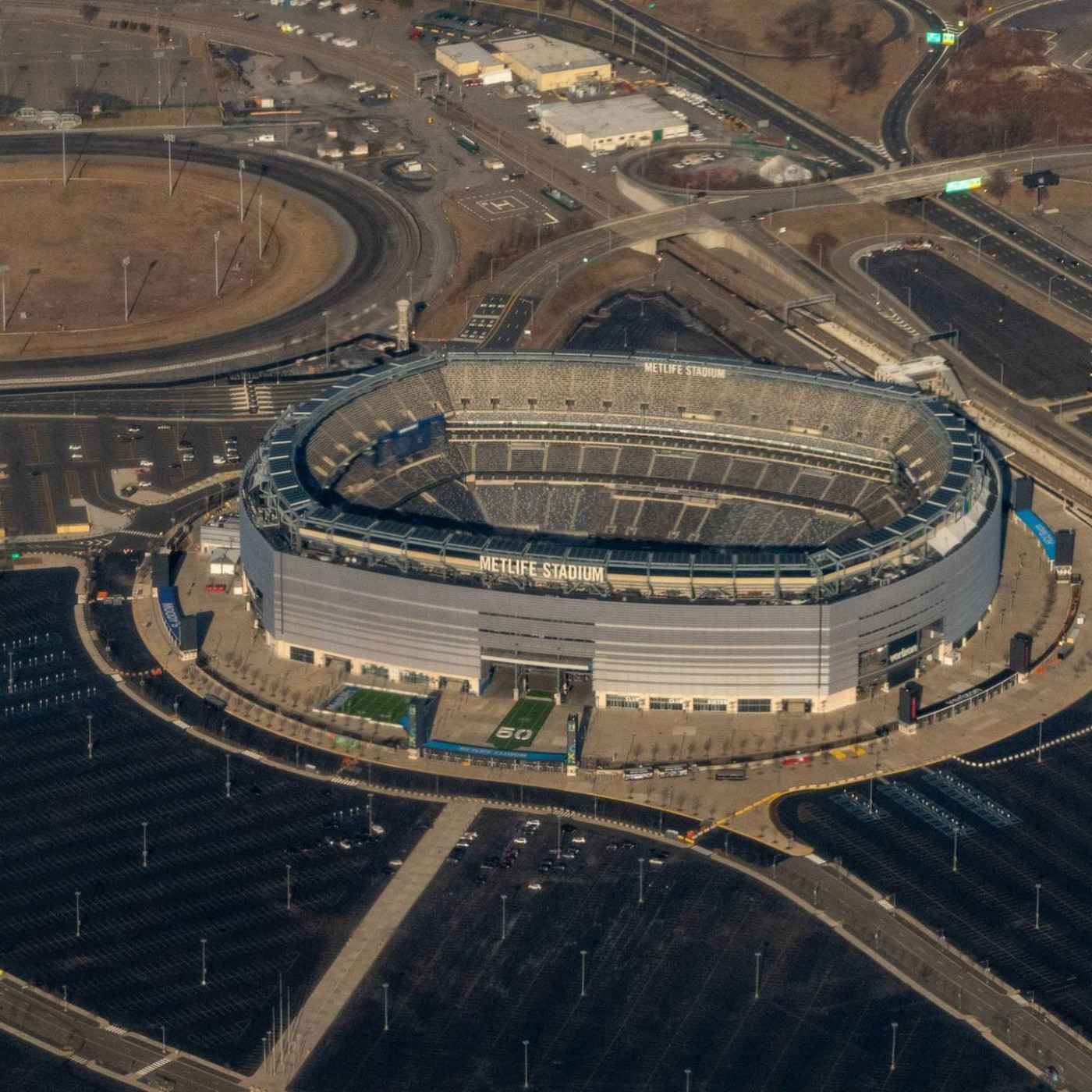 Amerikaner sind entsetzt &uuml;ber europ&auml;ische Fans, die zu den Stadien laufen wollen