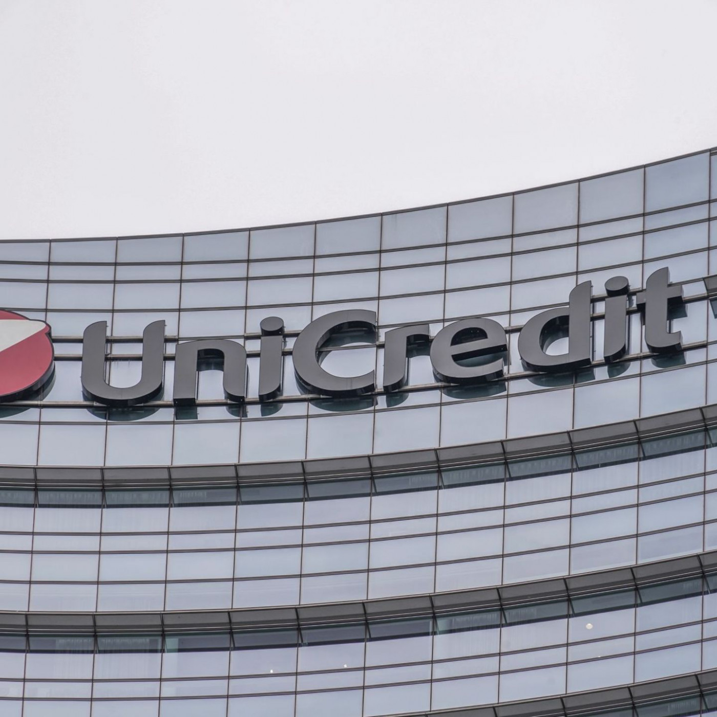 Unicredit meldet Rekordgewinn &ndash; Commerzbank-Angebot naht