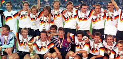 &bdquo;Karl-Heinz Riedle und ich verlie&szlig;en heimlich das Land &ndash; w&auml;hrend der WM&ldquo;
