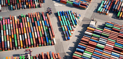 Deutsche Exporte steigen trotz Iran-Kriegs leicht