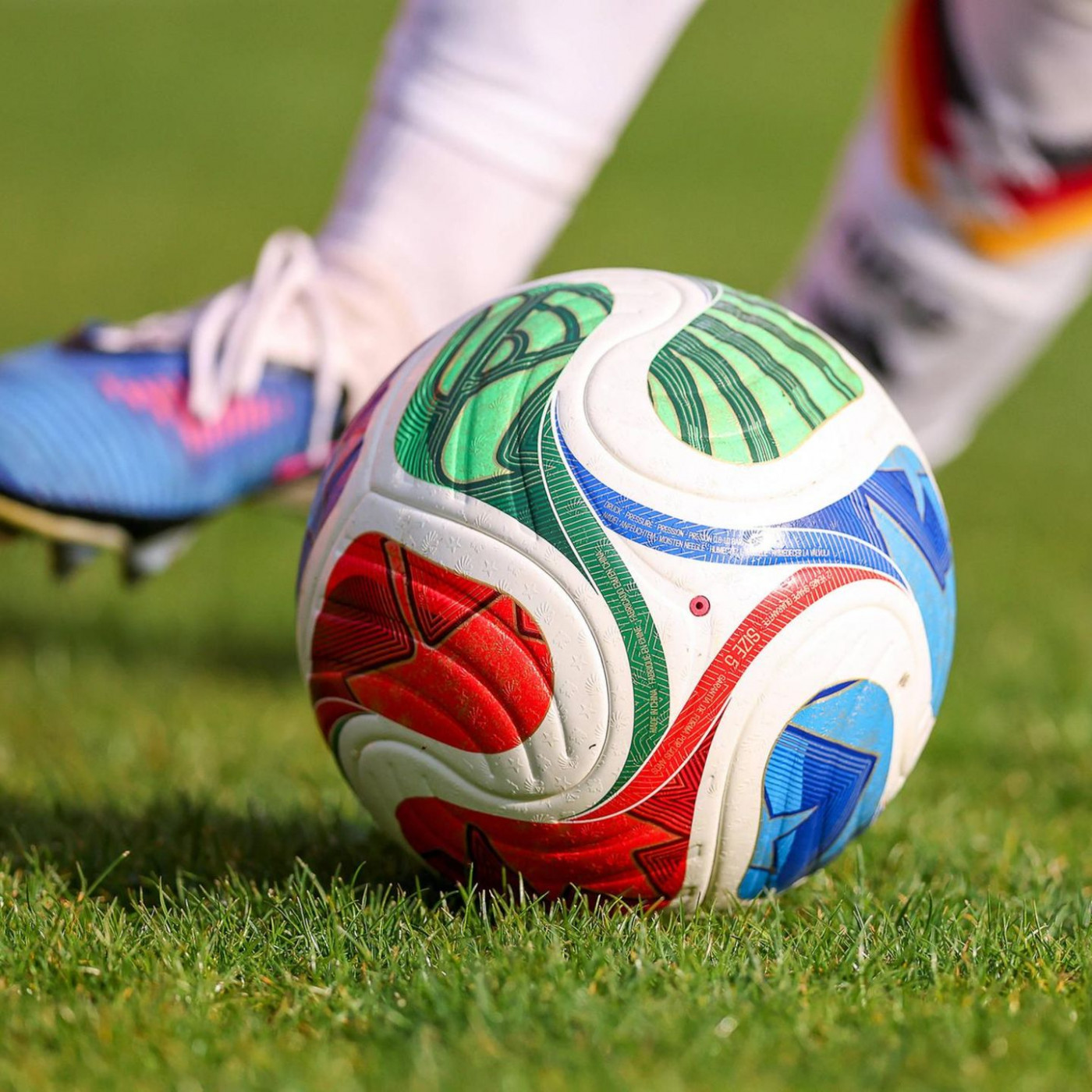 Fr&uuml;herer &bdquo;Trainer des Jahres&ldquo; soll Spielerinnen unter der Dusche gefilmt haben