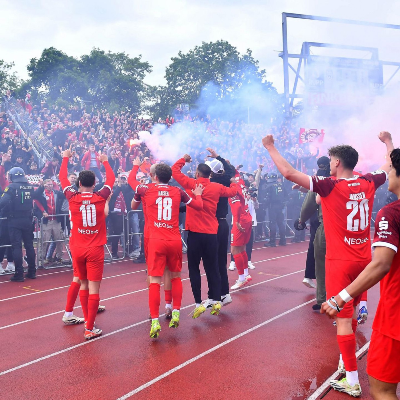 So sehen Sie das Relegations-Hinspiel Essen gegen F&uuml;rth